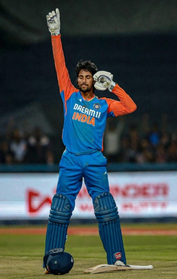 Tilak Varma scored a magnificent 53 off 25 balls.